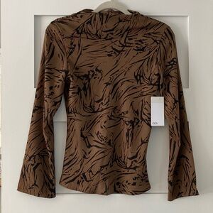 Nordstrom Blouse NWT Long Sleeve Top Brown Black Malia Abstract Women’s XS Shirt
